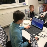 2021_18. 12. Gamerská noc