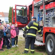 Policie a zdravotníci dětem 2019